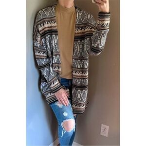 Old navy cable knit cardigan boho Aztec print size XLarge